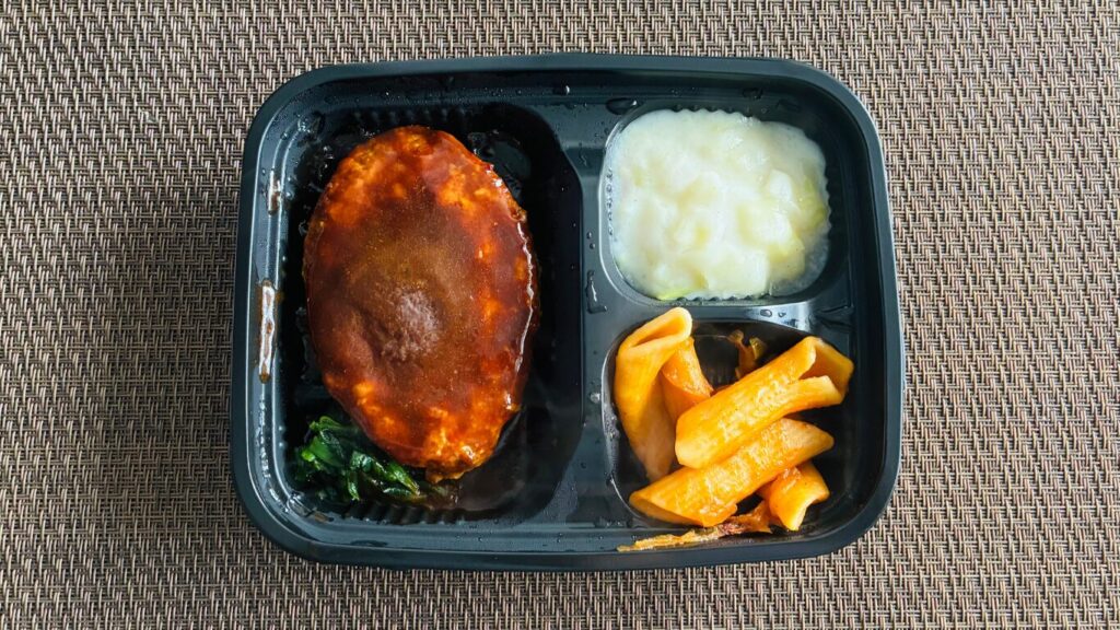 ハンバーグデミグラスソース